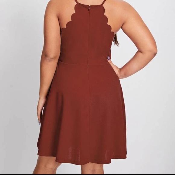 🗣 Plus Scallop trim cami dress - Picture 3 of 5